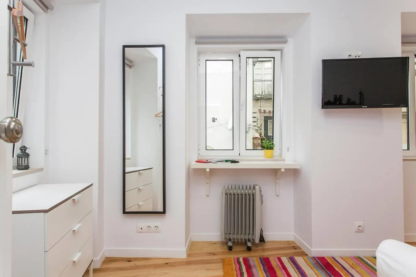 Whome Hidden Gem In Alfama Perfect To Explore Lisbon 0*,  Portugal
